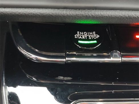 Used 2023 Lincoln Corsair Reserve w/ Equipment Group 201A image 20