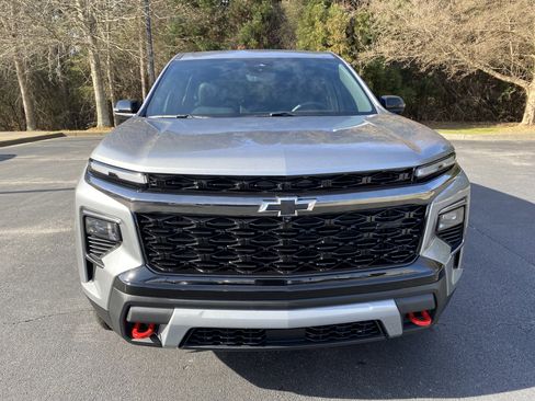 Used 2026 Chevrolet Traverse Z71 w/ Driver Confidence Package image 3