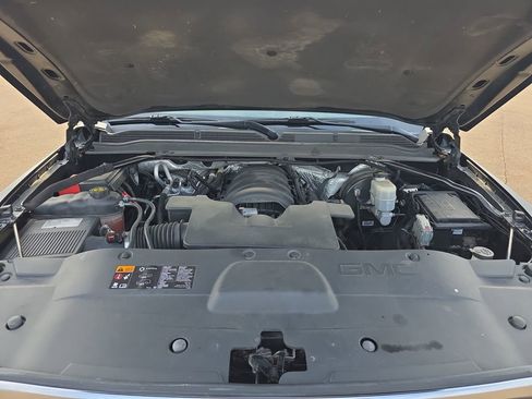 Used 2016 GMC Yukon XL SLT w/ Open Road Package image 35