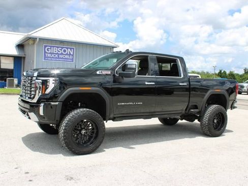 Used 2025 GMC Sierra 2500 Denali w/ Denali Reserve Package AWD/4WD image 5