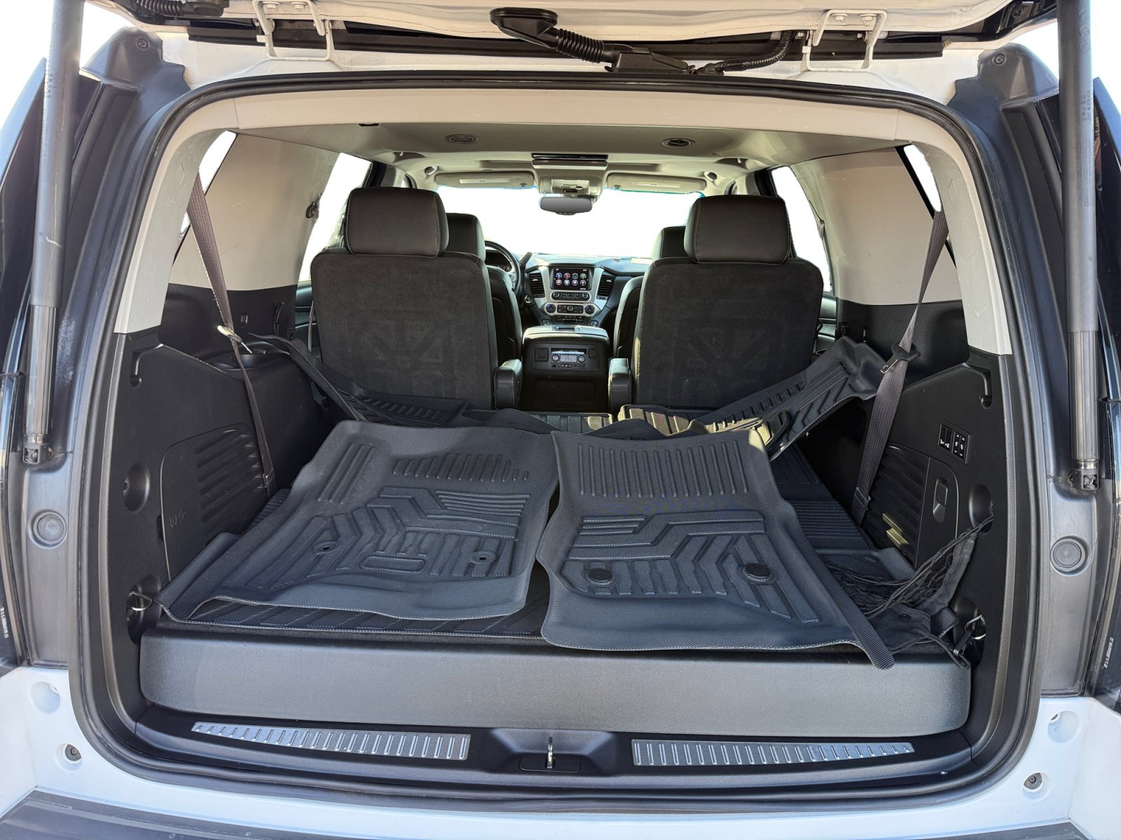 Used 2016 GMC Yukon SLT w/ Premium Edition AWD/4WD image 17
