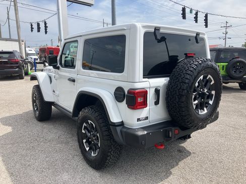Used 2024 Jeep Wrangler Rubicon AWD/4WD image 7