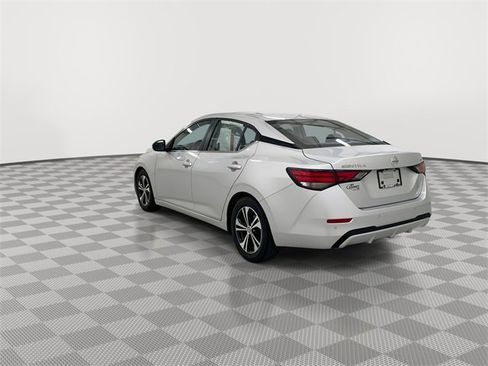Used 2022 Nissan Sentra SV image 7
