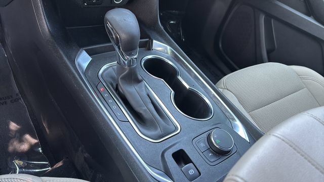 Used 2023 Chevrolet Traverse LS w/ Safety Package FWD image 29
