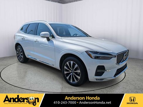 Used 2023 Volvo XC60 B5 Plus image 1