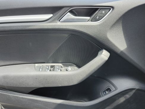 Used 2016 Audi A3 2.0T Premium image 31