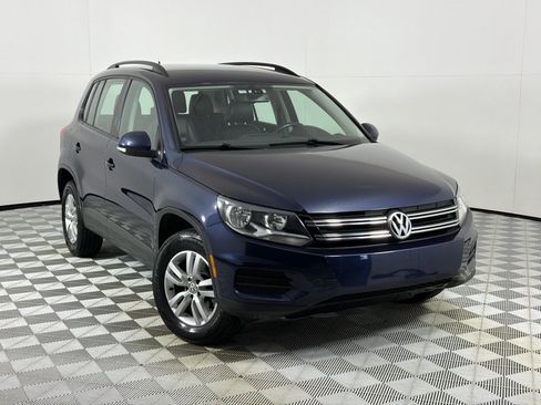 Used 2016 Volkswagen Tiguan S FWD image 2