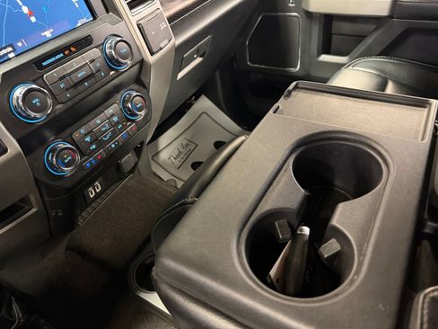 Used 2019 Ford F150 Lariat AWD/4WD image 34