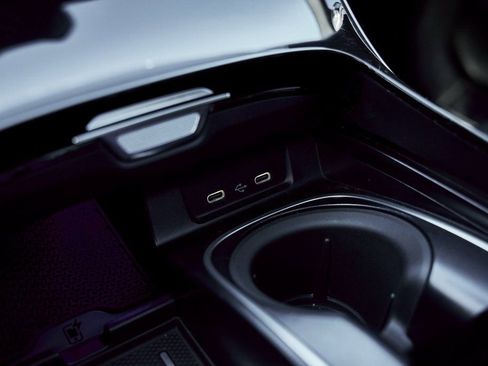Used 2021 Mercedes-Benz Maybach S 580 4MATIC image 76
