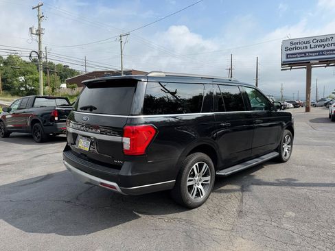 Used 2022 Ford Expedition Max XLT AWD/4WD image 7
