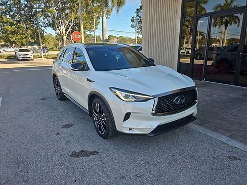Used 2021 INFINITI QX50 Luxe w/ Appearance Package image 1