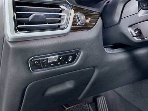 Used 2021 BMW X5 xDrive40i w/ Premium Package image 10