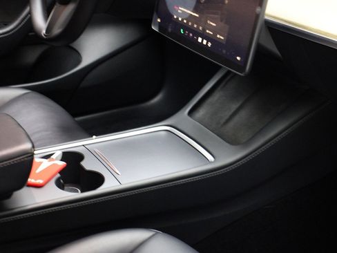Used 2023 Tesla Model 3 Standard Range RWD image 62