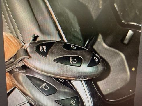 Certified 2025 Hyundai Santa Cruz SEL FWD image 13