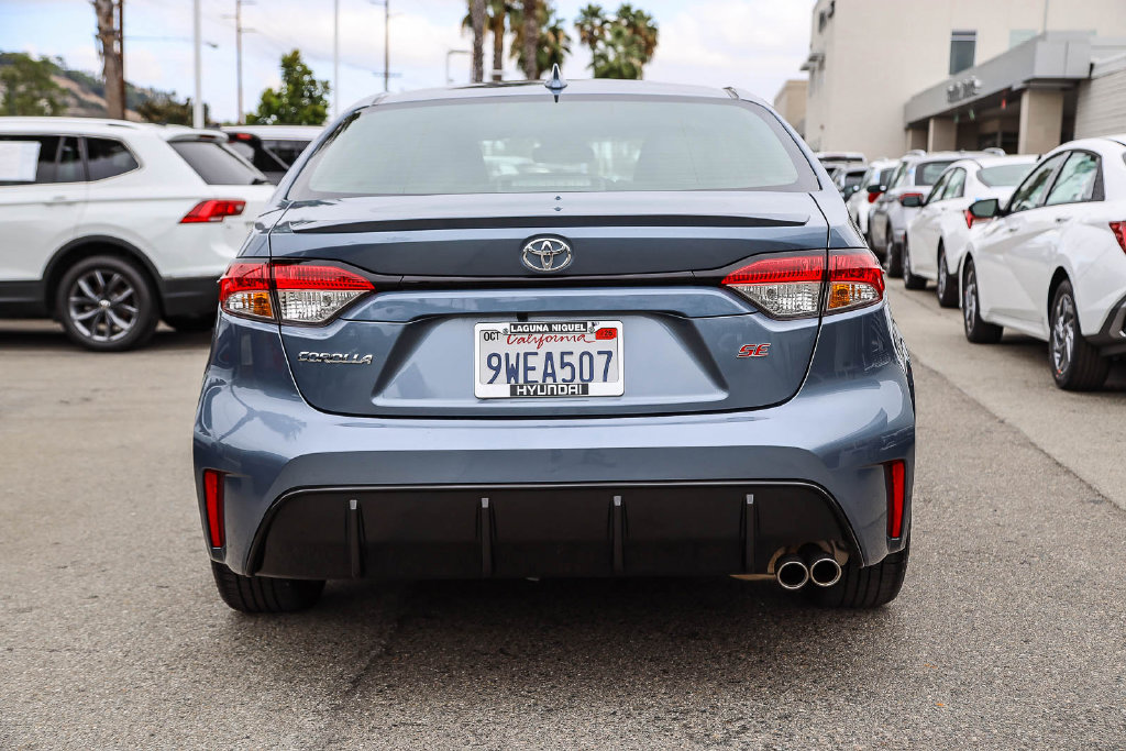 Used 2026 Toyota Corolla SE w/ SE Package FWD image 5