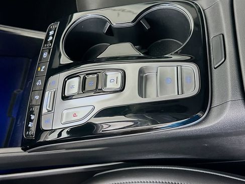 Certified 2023 Hyundai Tucson Limited AWD/4WD image 17