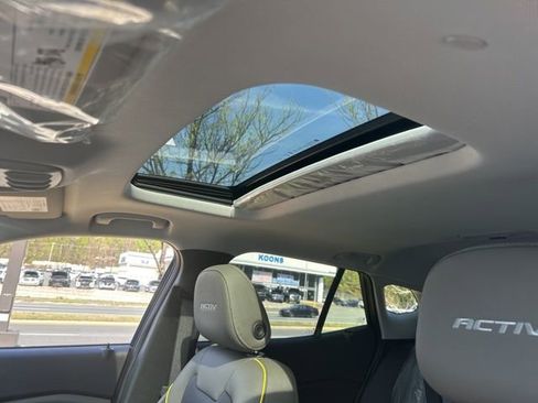 New 2026 Chevrolet Trax ACTIV w/ Sunroof Package image 11