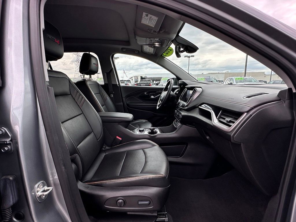 Certified 2023 GMC Terrain AT4 w/ Tech Package AWD/4WD image 12