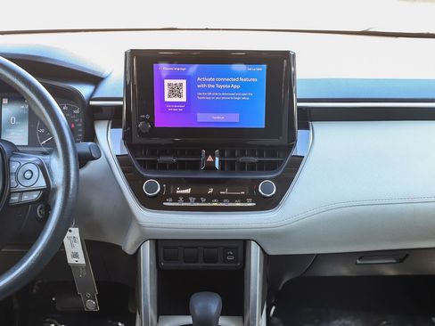 Certified 2024 Toyota Corolla Cross L FWD image 13