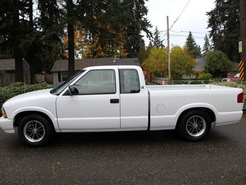 Used 2002 GMC Sonoma SL image 12