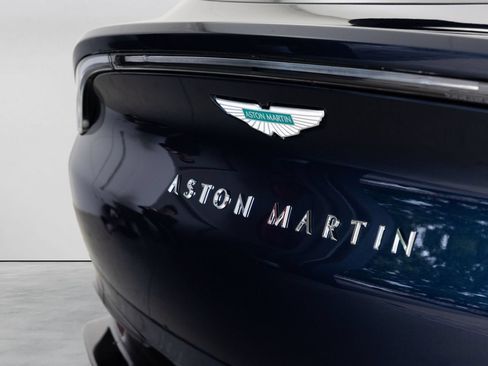 Used 2026 Aston Martin DBX S AWD/4WD image 11
