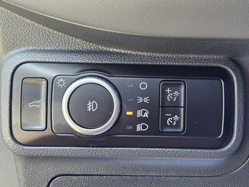 New 2026 Ford Explorer Active w/ Active Comfort Package RWD image 18