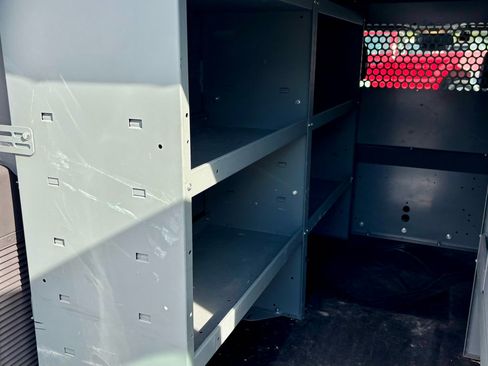 Used 2019 Ford Transit Connect XL image 11