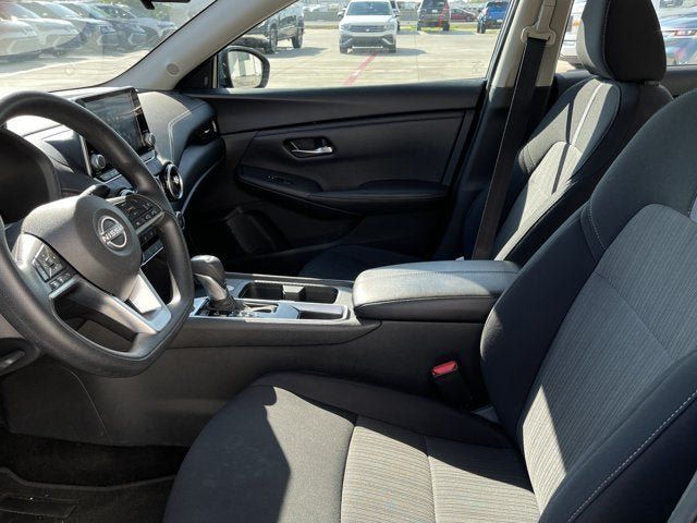 Used 2024 Nissan Sentra SV FWD image 13