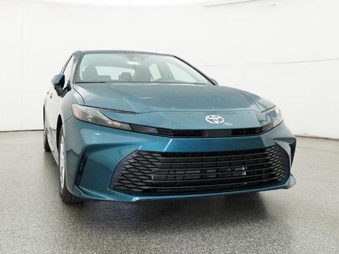 New 2026 Toyota Camry LE FWD image 29