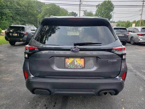 Used 2026 Subaru Forester Touring AWD/4WD image 4