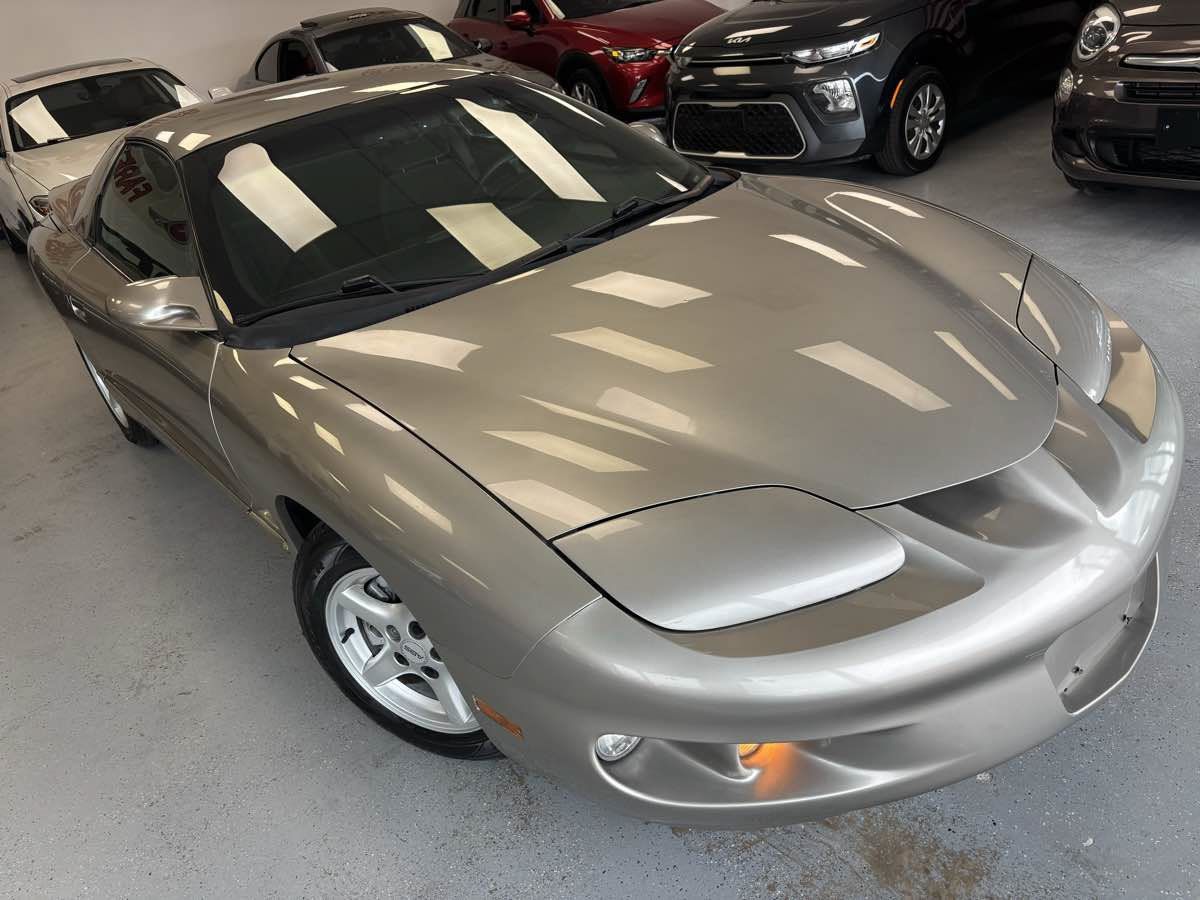 Used 2000 Pontiac Firebird Coupe RWD image 7