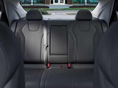 New 2026 Hyundai Elantra Limited image 12