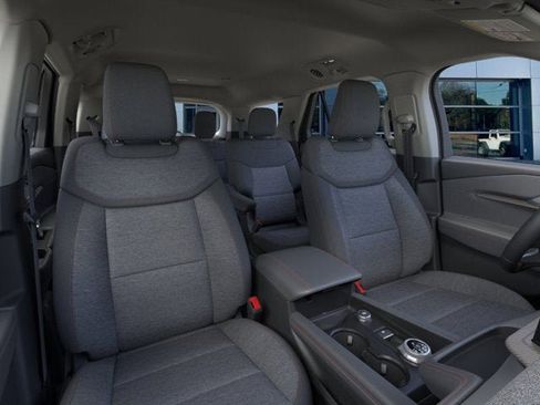 New 2026 Ford Explorer Active RWD image 10