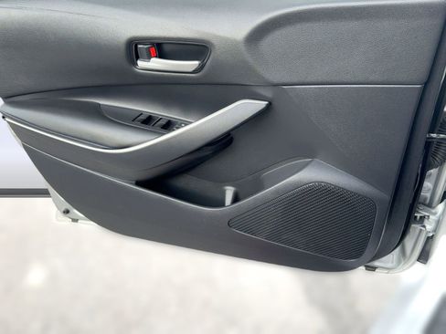 Used 2021 Toyota Corolla SE image 21