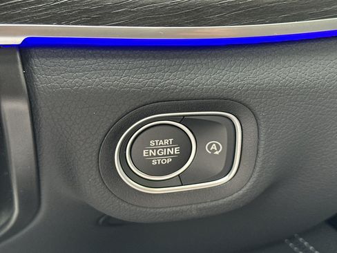 New 2026 Mercedes-Benz GLS 450 4MATIC image 24