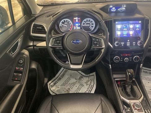 Used 2023 Subaru Forester Limited image 3