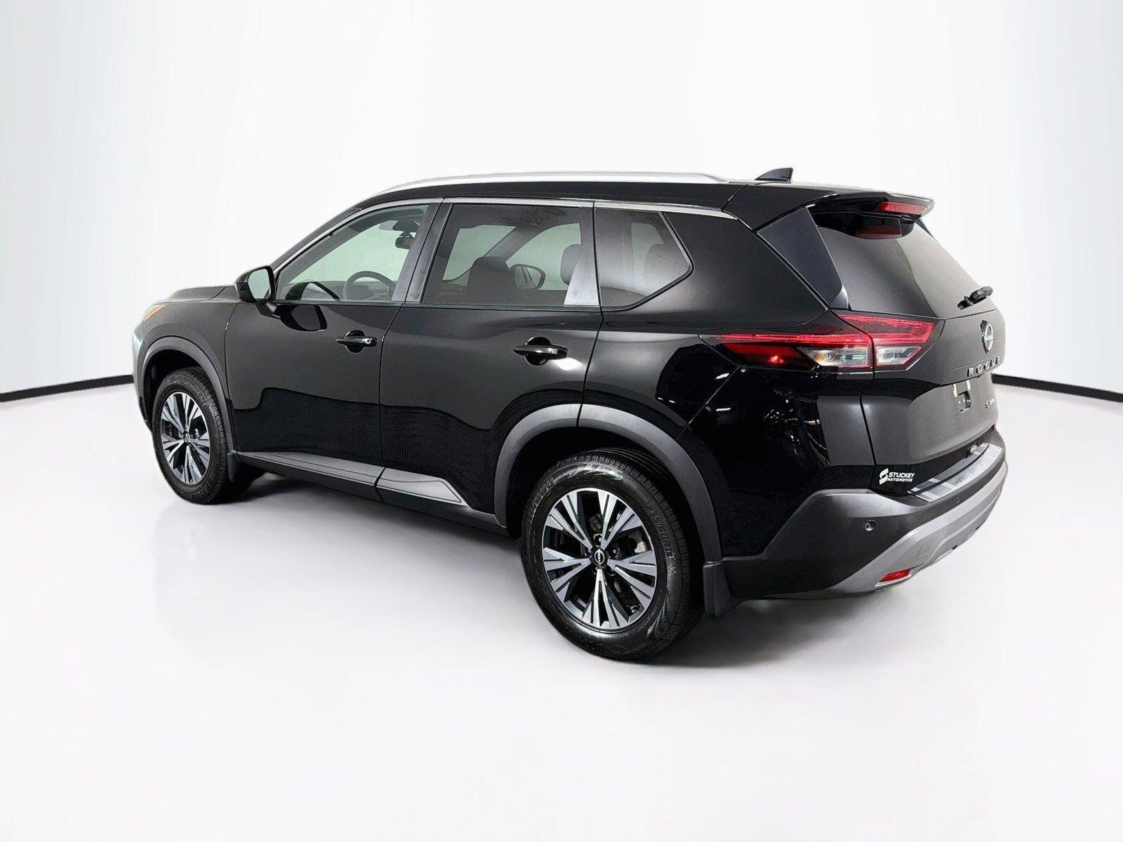 Used 2023 Nissan Rogue SV w/ SV Premium B Package AWD/4WD image 9
