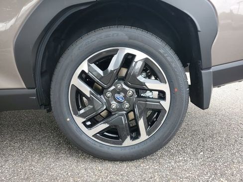 Used 2025 Subaru Forester Premium w/ Protection Package (1PH) image 14