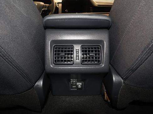 Used 2025 Toyota Camry LE FWD image 29