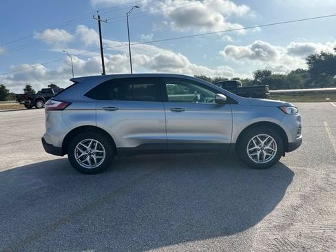 Used 2024 Ford Edge SEL AWD/4WD image 6