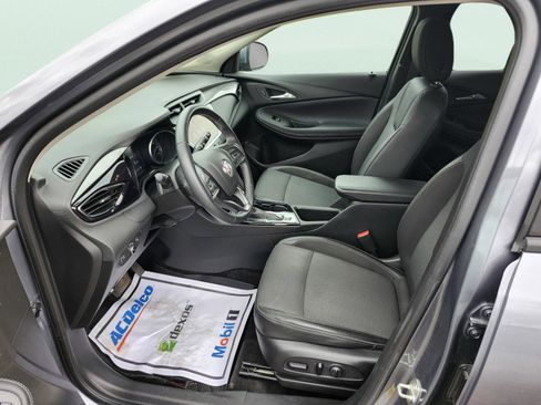 Used 2022 Buick Encore GX Preferred w/ Cold Weather Comfort Package AWD/4WD image 8