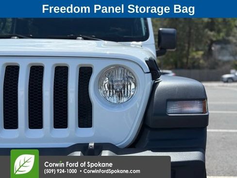 Used 2018 Jeep Wrangler Sport AWD/4WD image 8