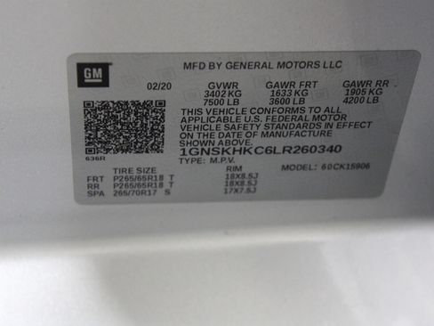 Used 2020 Chevrolet Suburban LT AWD/4WD image 40
