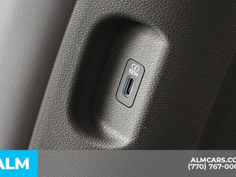 Used 2026 Hyundai Palisade SEL FWD image 59