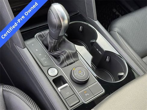 Certified 2021 Volkswagen Atlas Cross Sport SEL image 24