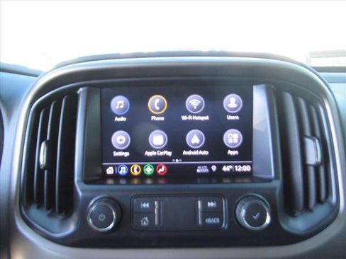 Used 2019 Chevrolet Colorado Z71 w/ Z71 Midnight Edition image 24