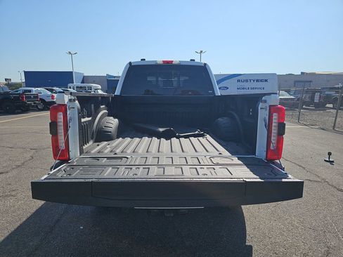Used 2025 Ford F250 Lariat w/ Lariat Ultimate Package AWD/4WD image 12
