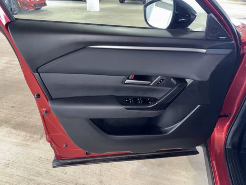 Used 2024 MAZDA CX-50 AWD 2.5 S w/ Cargo Package image 17