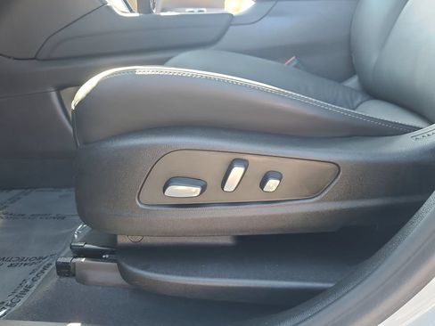 Used 2021 Cadillac XT6 Sport w/ LPO, ONYX Package AWD/4WD image 26