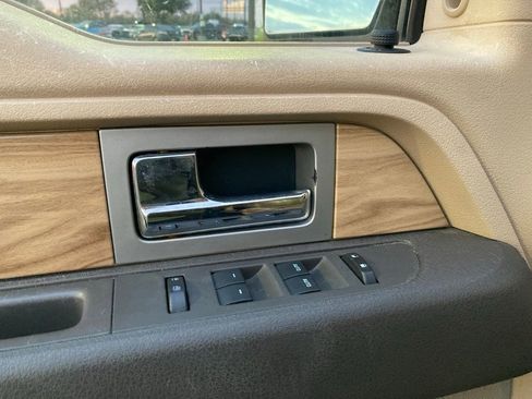 Used 2011 Ford F150 Lariat w/ Lariat Plus Pkg image 13